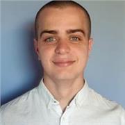 Studente di Chimica al secondo anno presso la Università di Firenze facoltà Chimica, offre lezioni private di Chimica a Livorno e Pisa